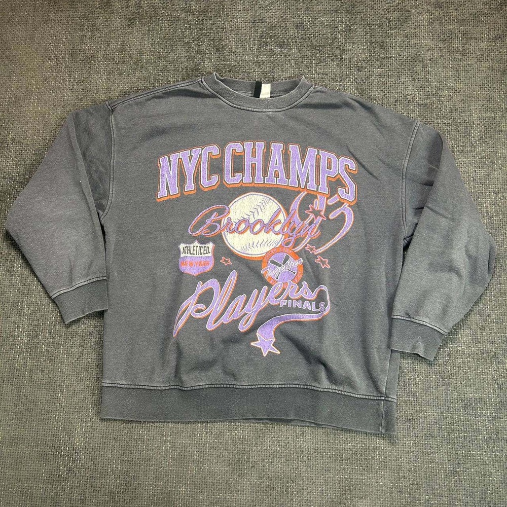 H&M Divided NYC Champs Brooklyn Sweatshirt Unisex Medium Grey Y2K Graphic
